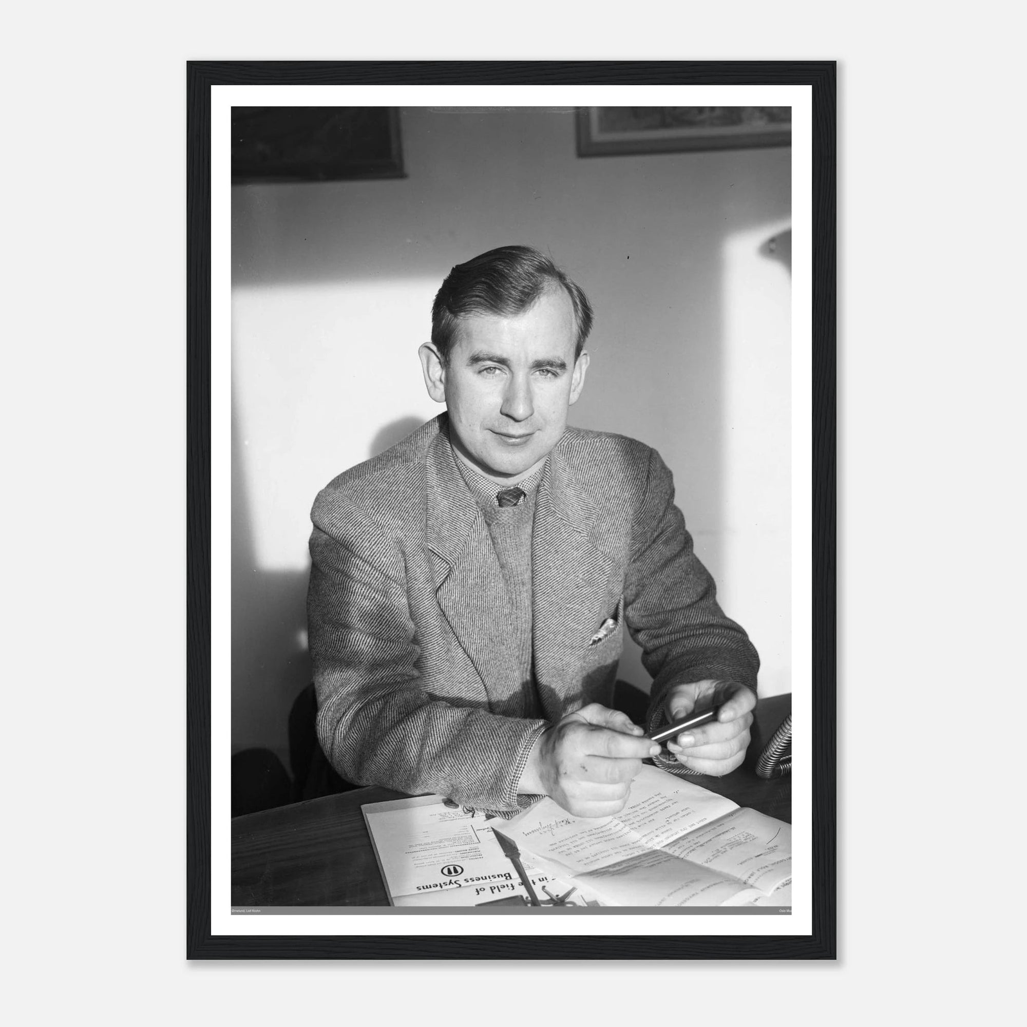 Max Manus art frame for fashion - SKANDINAVER
